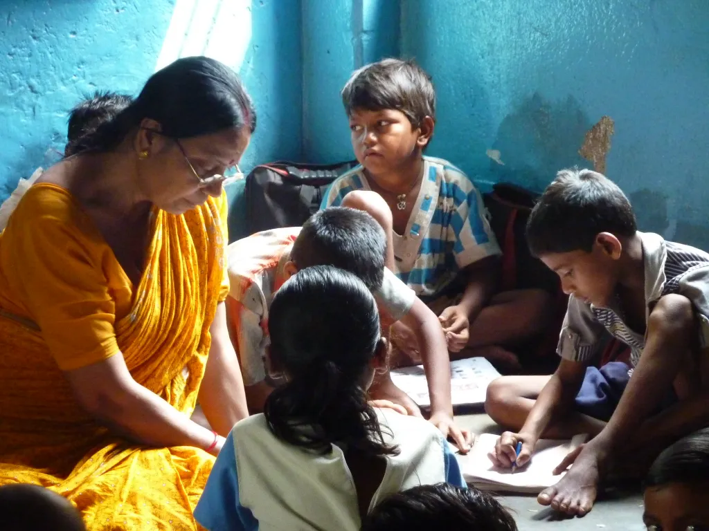 Empowering 1.39 million Indian daycare workers to transform early education. Holistic learning beyond screens and more